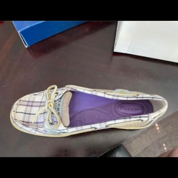Brand new in box. Sperry Angelfish “Grey Plaid” - Picture 3 of 9